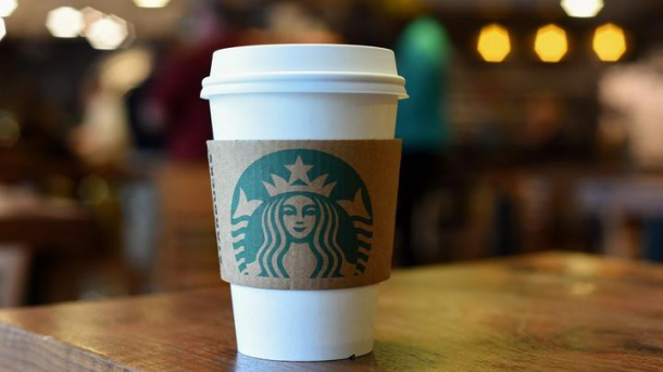 Merchandising Caso Éxito 1: Tazas Starbucks - GARRAMPA