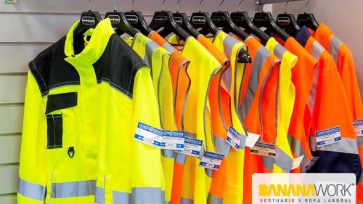 5 motivos que demuestran los beneficios de llevar uniforme de trabajo -  GARRAMPA