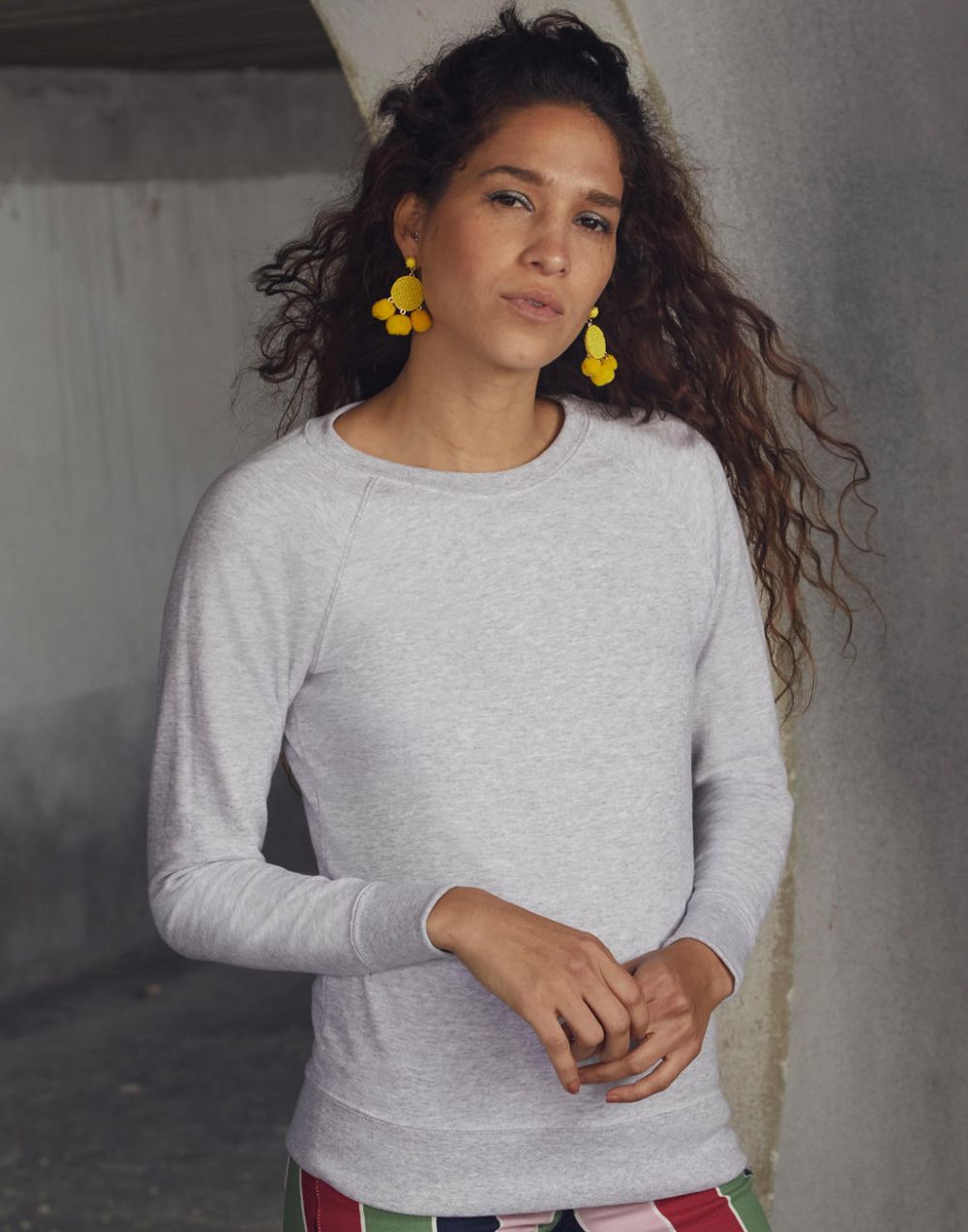 Sudaderas básicas fruit of the loom manga raglán ligera mujer con logo vista 1