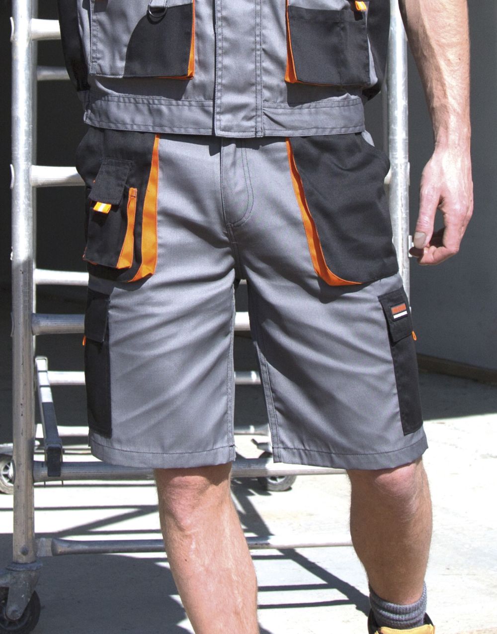 Pantalones de trabajo result corto lite con publicidad vista 1