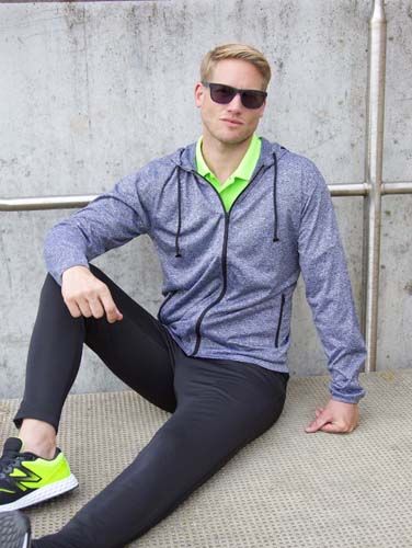 Chaqueta con capucha hombre